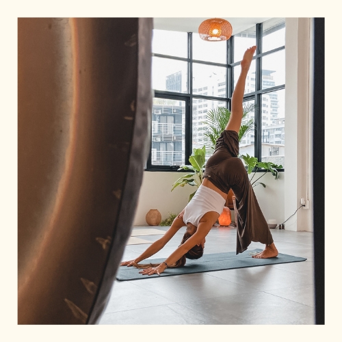 Uplifting Yoga sessions and calming sound baths – The Green Room Bangkok allows you to find peace within in the middle of urban craziness.